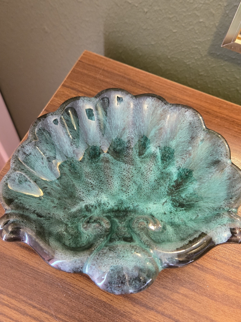 Blue Mountain Pottery Turquoise Drip Glaze Seashell Shell Trinket Plate